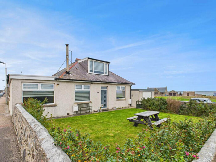 3 Bedroom Detached House For Sale In Fraser Place, Inverallochy, AB43