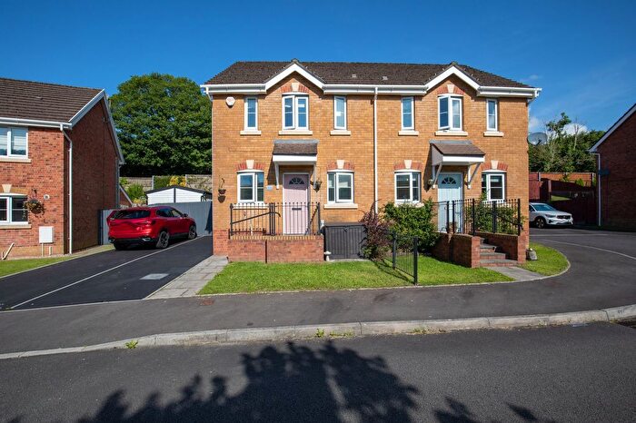 3 Bedroom Semi-Detached House For Sale In Cwrt Pant Yr Awel, Lewistown, CF32