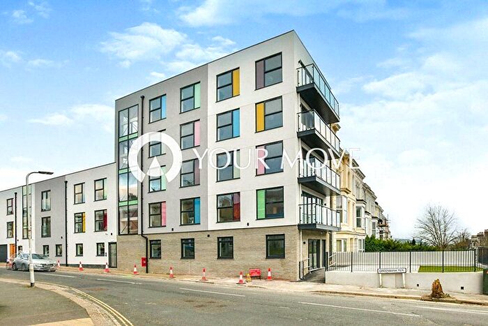 3 Bedroom Flat To Rent In Greenbank Terrace, Plymouth, PL4