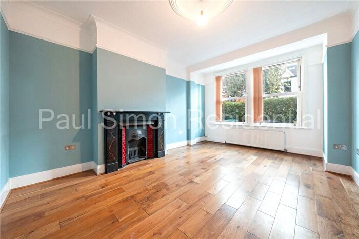 3 Bedroom Terraced House For Sale In Sirdar Road, Wood Green, London, N22