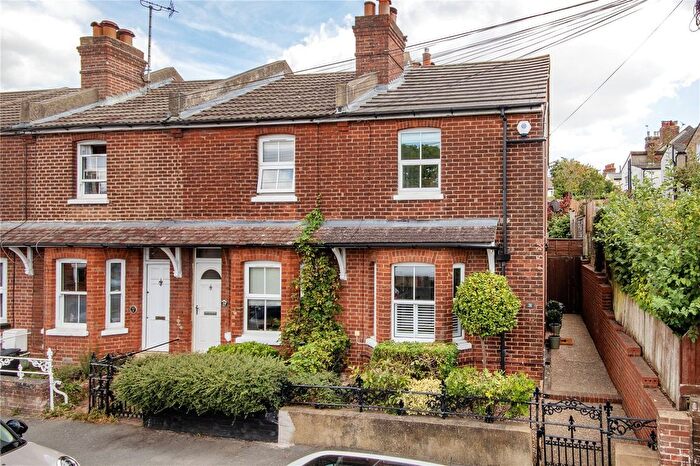 2 Bedroom End Of Terrace House For Sale In Argyle Road, Sevenoaks, Kent, TN13