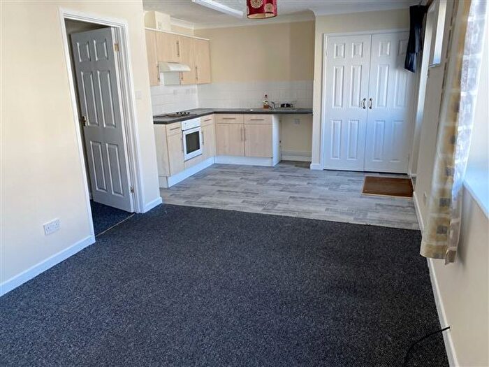 1 Bedroom Flat To Rent In Greywell Road, Havant, Hampshire, PO9