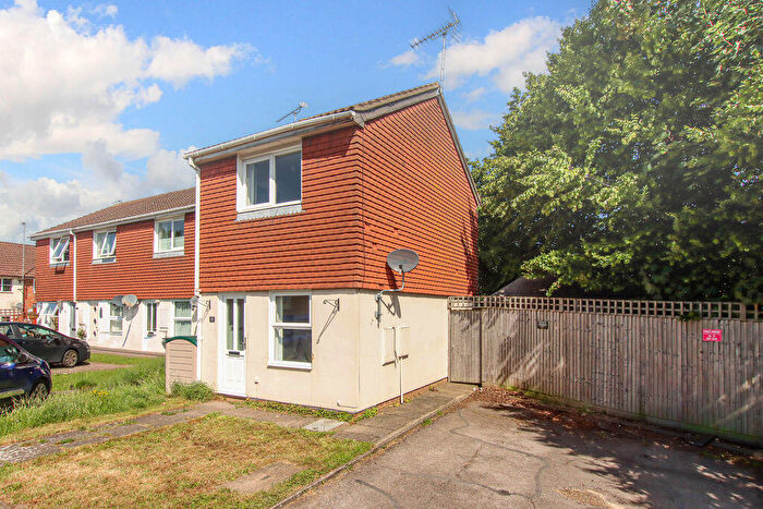1 Bedroom End Of Terrace House For Sale In Pheasant Close, Tring, HP23