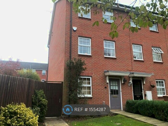 3 Bedroom End Of Terrace House To Rent In Horton Way, Stapeley, Nantwich, CW5