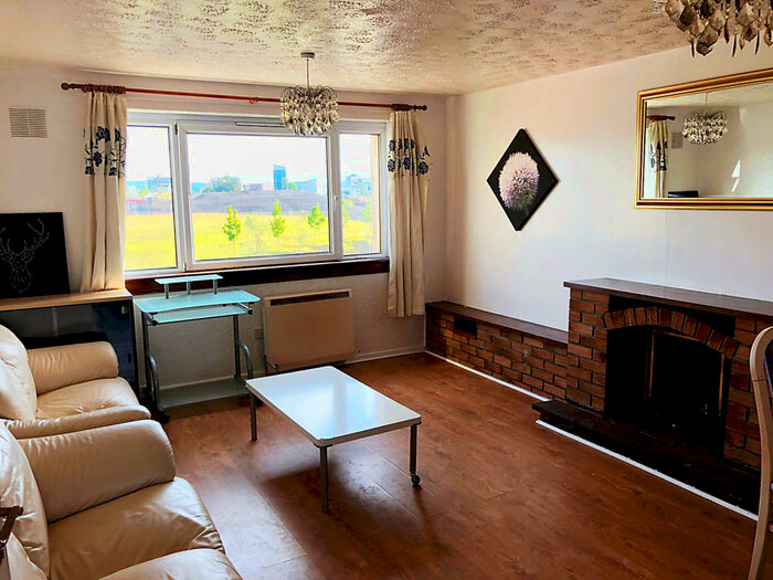 3 Bedroom Flat To Rent In Fountainwell Road, Springburn, G21