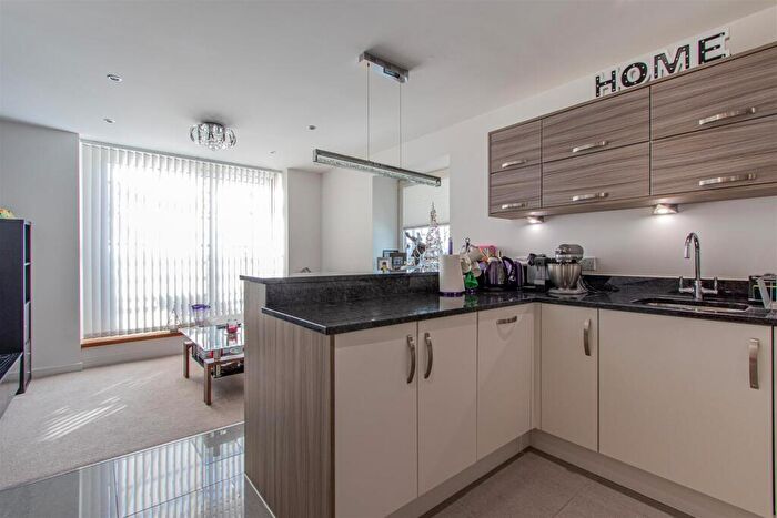 2 Bedroom Apartment To Rent In Pendeen House, Ferry Court, Cardiff Bay, CF11