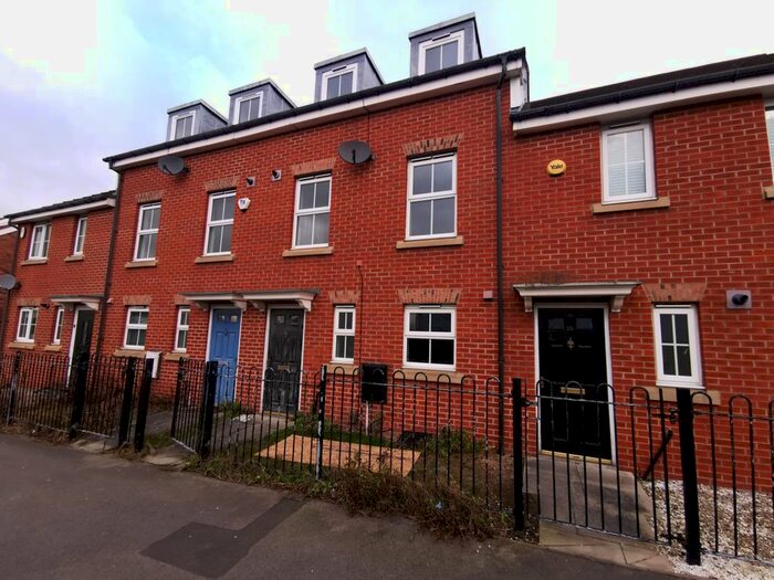 3 Bedroom Town House To Rent In Alexandrea Way, Battle Hill, Wallsend, NE28