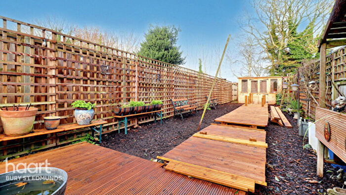 3 Bedroom Terraced House For Sale In Klondyke, Bury St Edmunds, IP32