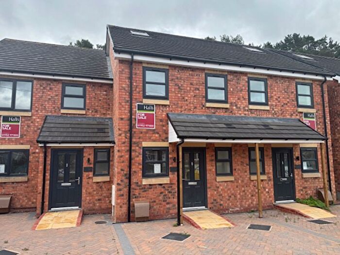 3 Bedroom Terraced House To Rent In Ironbridge Road, Telford, TF7