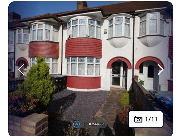 3 Bedroom Terraced House To Rent In Great Cambridge Rd, Enfield, Middlesex, EN1