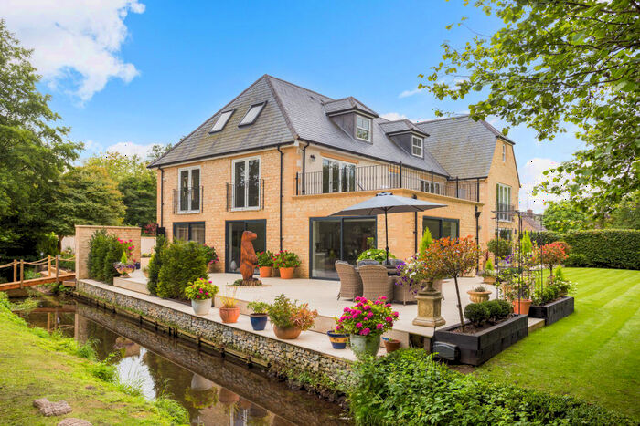 7 Bedroom Detached House For Sale In Oxford Road, Frilford, OX13