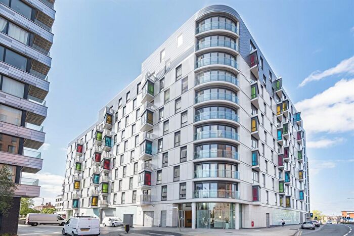 2 Bedroom Apartment To Rent In Hunsaker, Alfred Street, Reading, RG1