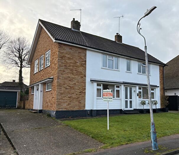 3 Bedroom Semi Detached House For Sale In Silverhurst Drive, Tonbridge, TN10