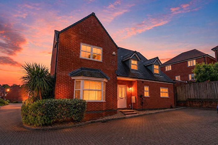 4 Bedroom Detached House For Sale In Sycamore Drive, Newport, NP20