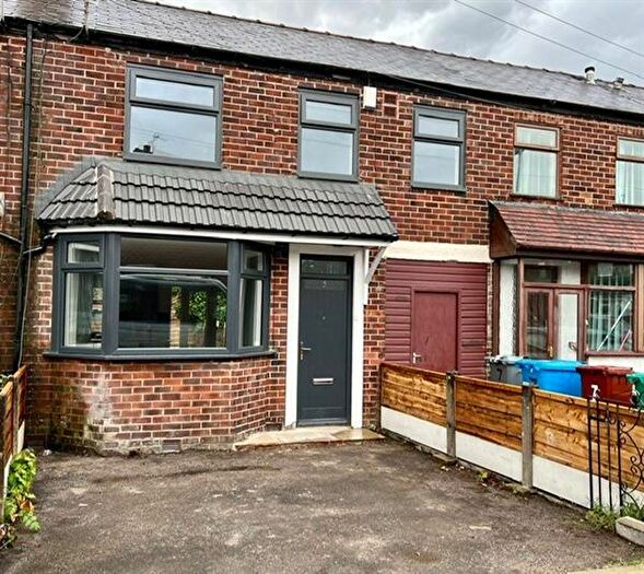 3 Bedroom Semi-Detached House To Rent In Morse Road, Manchester, M40