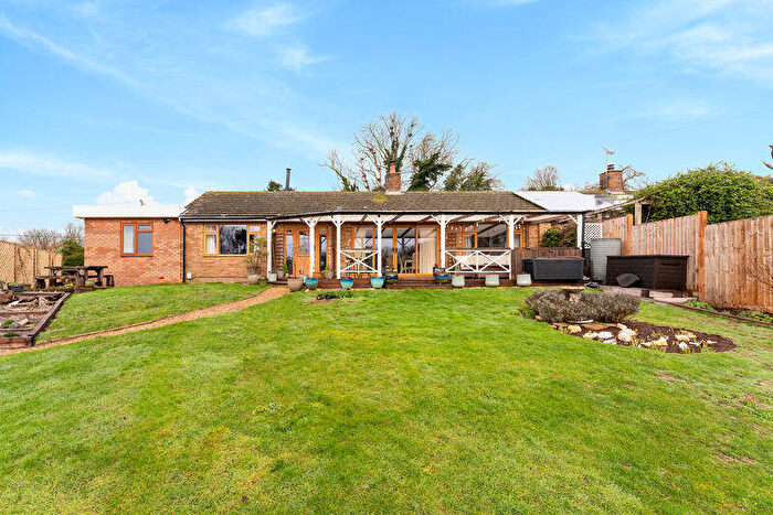 3 Bedroom Semi-Detached Bungalow For Sale In Livery Road, Winterslow ***Video Tour***, SP5