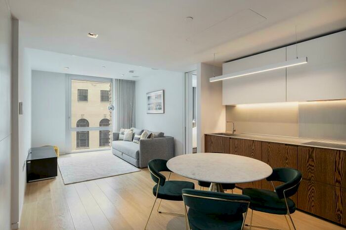 1 Bedroom Apartment To Rent In Dominion House, Bartholomew Close, EC1A