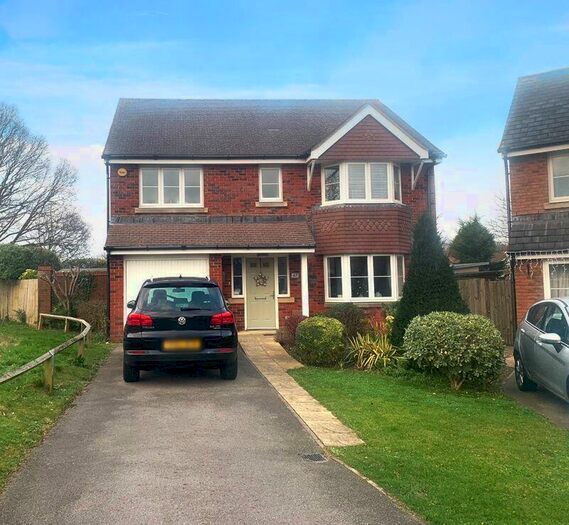 4 Bedroom Detached House To Rent In Bell Davies Road, Hill Head, PO14