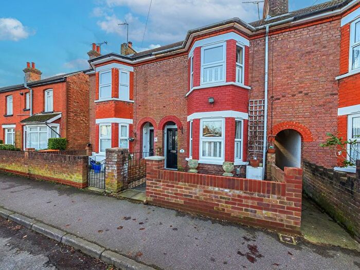 3 Bedroom Property For Sale In West Parade, Dunstable, LU6