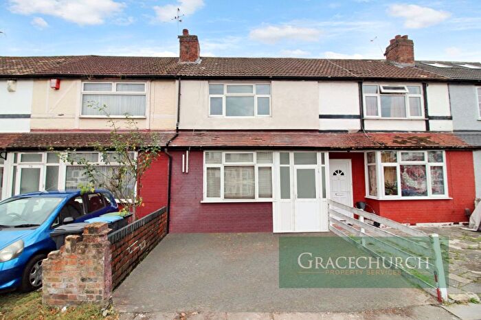 2 Bedroom Terraced House To Rent In Woodlands Road, Edmonton, N9
