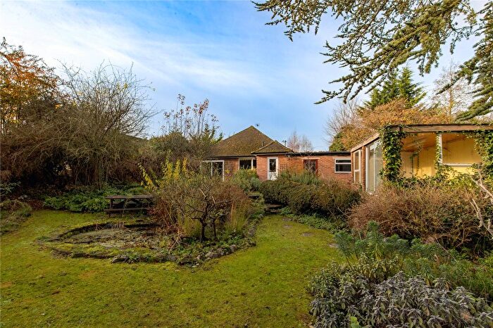 3 Bedroom Bungalow For Sale In Chapel Hill, Haslingfield, Cambridge, Cambridgeshire, CB23