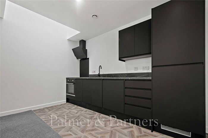 1 Bedroom Flat To Rent In Rampart Place, Tower Ramparts, Ipswich, Suffolk, IP1