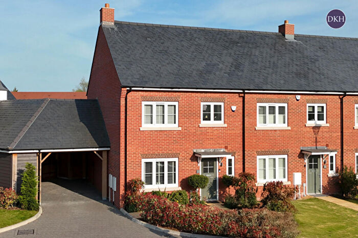 3 Bedroom End Of Terrace House To Rent In Heron Mews, Bourne End, HP1