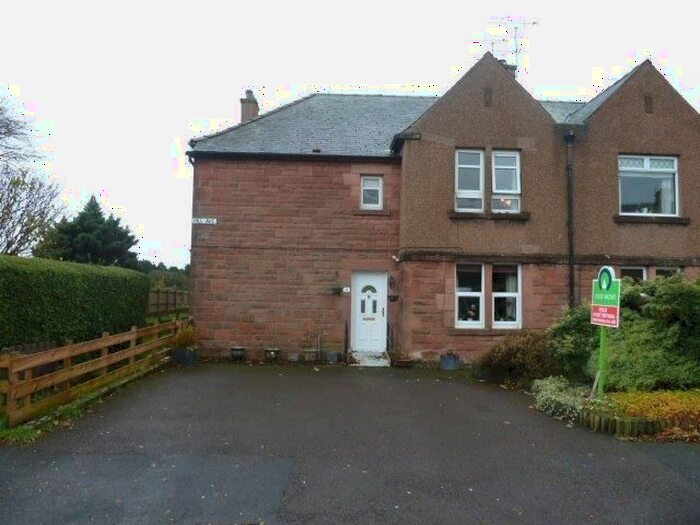 2 Bedroom Flat To Rent In Hill Avenue, Dumfries, DG2