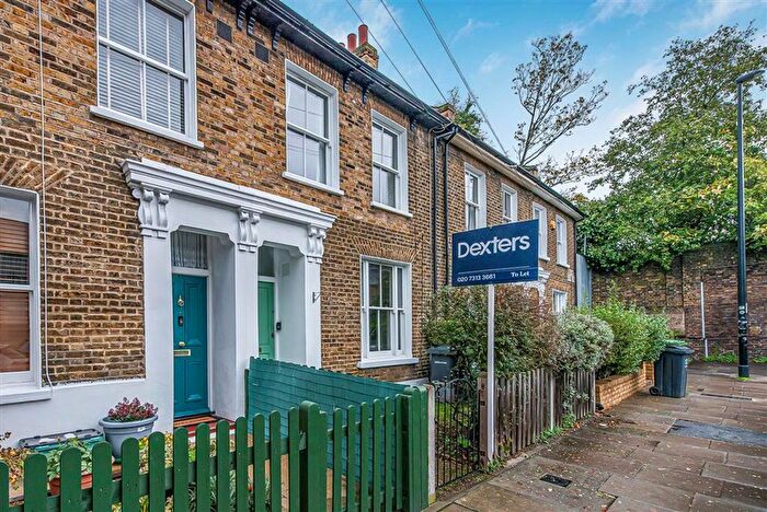 2 Bedroom Terraced House For Sale In Hatcham Park Road, New Cross, SE14