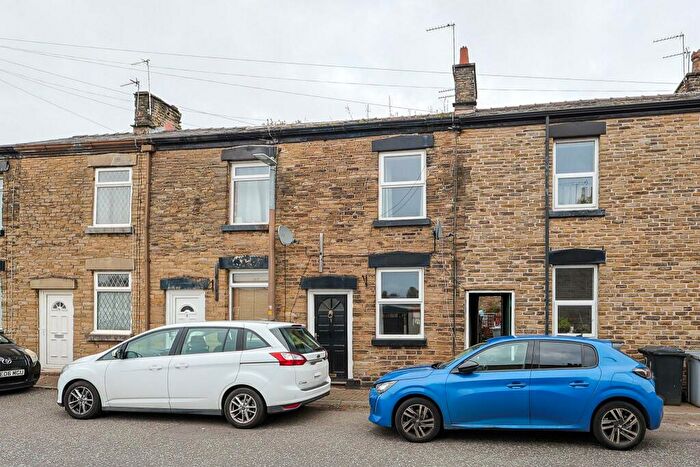 2 Bedroom Terraced House To Rent In Adelaide Street, Macclesfield, SK10