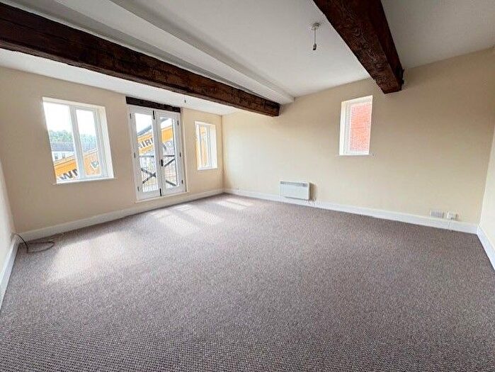 2 Bedroom Flat To Rent In Stourport Road, Bewdley, DY12
