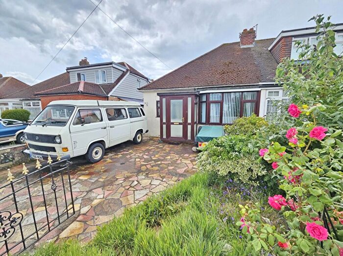 2 Bedroom Semi-Detached Bungalow For Sale In Benham Grove, Portchester, PO16