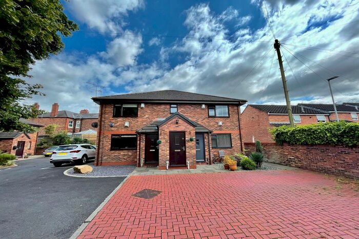 2 Bedroom Flat To Rent In Bridgewater Mews, London Road, Warrington, WA4