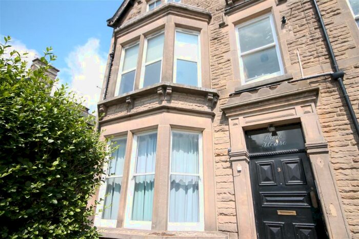 1 Bedroom Flat To Rent In Park View, Harrogate, HG1