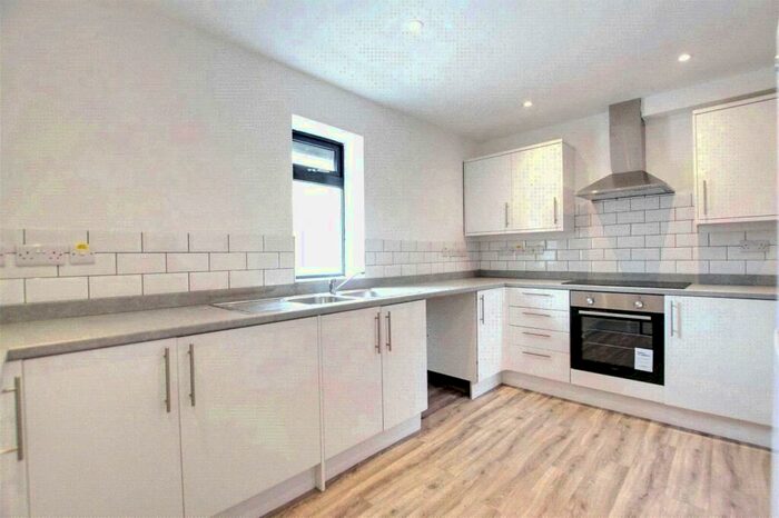 Property To Rent In Shetland Court, Worthing, West Sussex, BN13