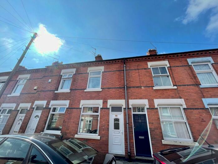 3 Bedroom Terraced House To Rent In Herschell Street, Leicester, LE2