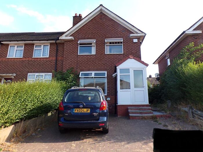 3 Bedroom House To Rent In Webbcroft Road, Birmingham, B33