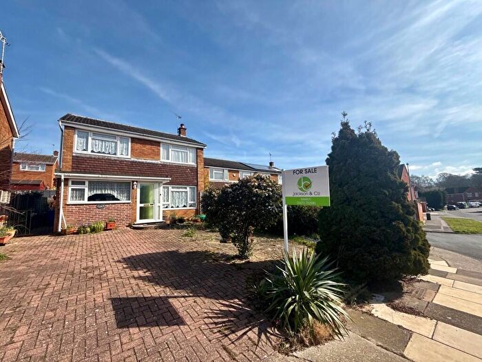 3 Bedroom Detached House For Sale In Margate Road, Ipswich, IP3