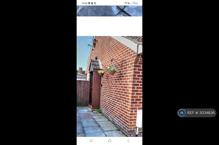 2 Bedroom Bungalow To Rent In Sandy Lane, Manchester, M44
