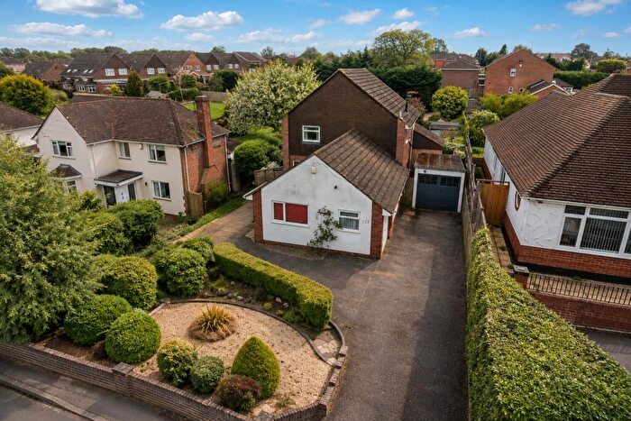 4 Bedroom Detached House For Sale In Chapel Hill, Tilehurst, Reading, RG31