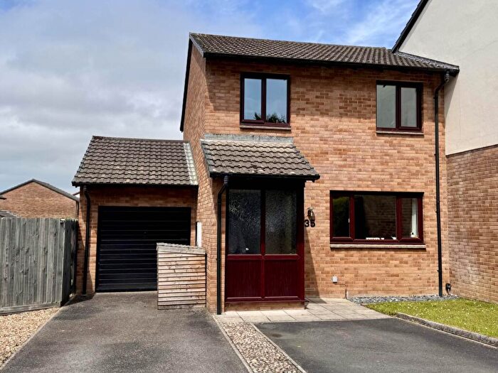3 Bedroom House For Sale In Oaklands, Bideford, EX39