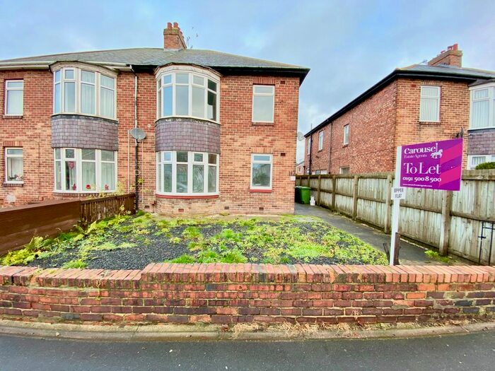 2 Bedroom Flat To Rent In Wellington Road, Dunston, Gateshead, Tyne And Wear NE11