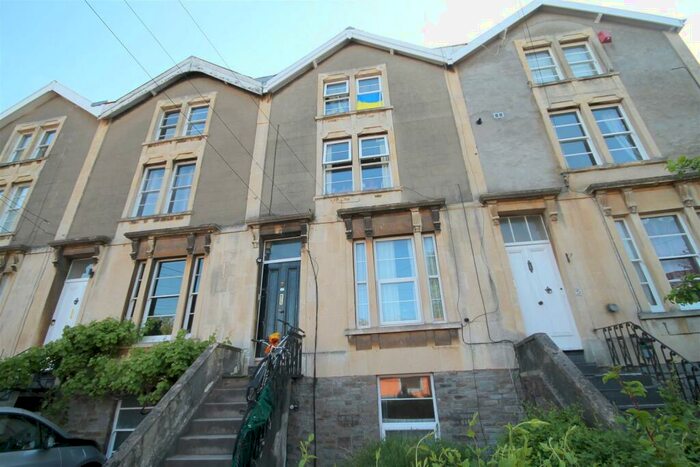 Studio To Rent In Eastfield Road, Cotham, Bristol, BS6