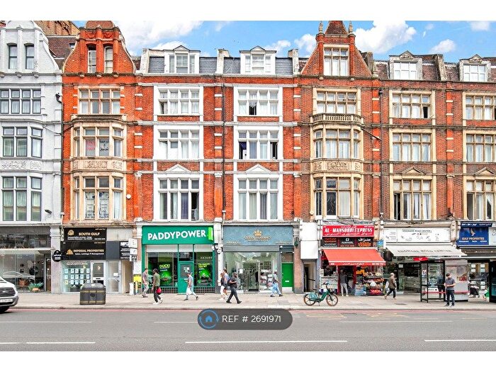 Studio To Rent In Edgware Road, London, W2