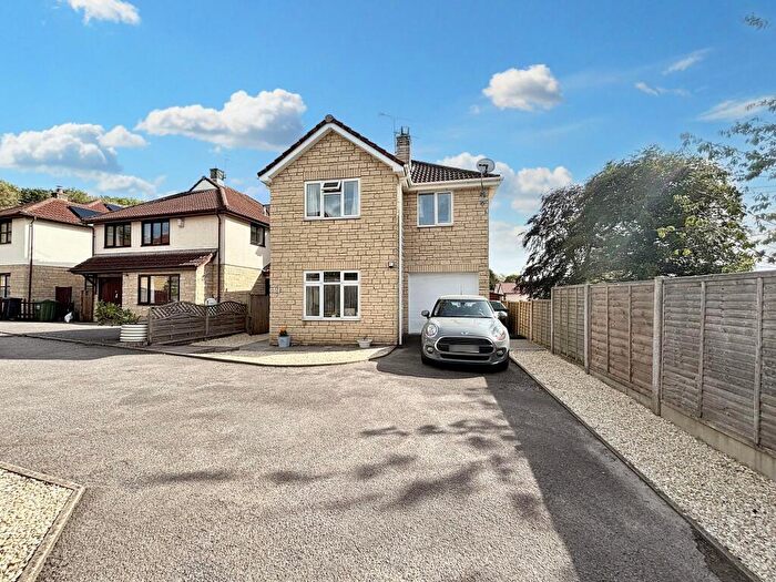 4 Bedroom Detached House For Sale In The Jays, Tytherington, GL12