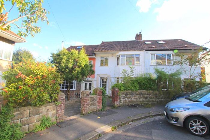 3 Bedroom Terraced House To Rent In Briavels Grove - Ashley Hill, BS6