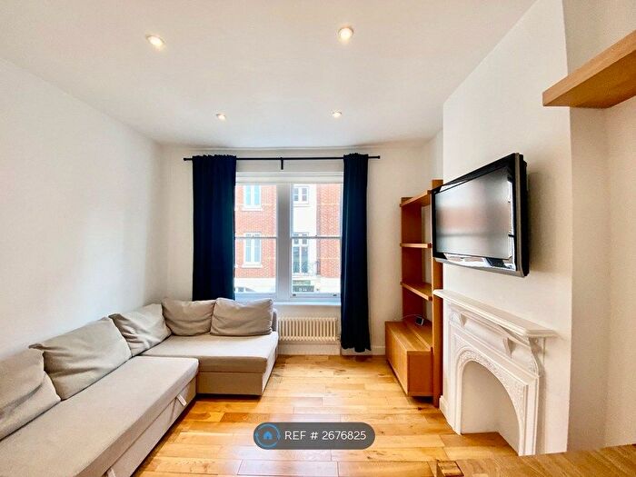 1 Bedroom Flat To Rent In Daventry Street, London, NW1