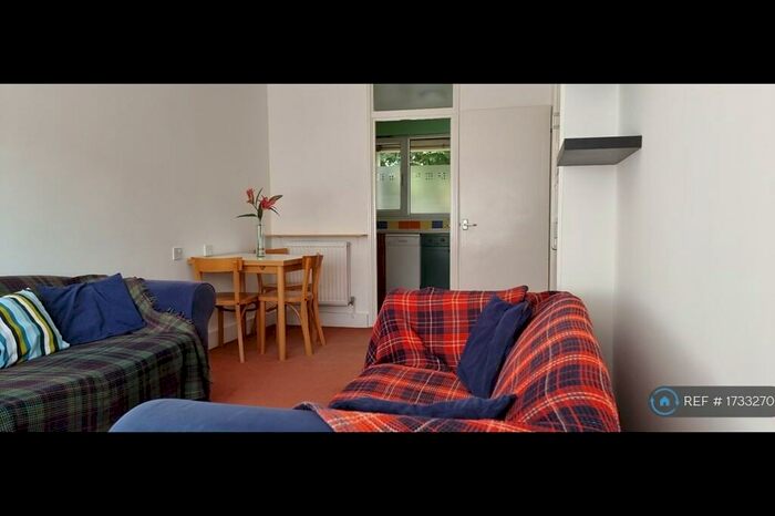 1 Bedroom Flat To Rent In Mull House, London, E3