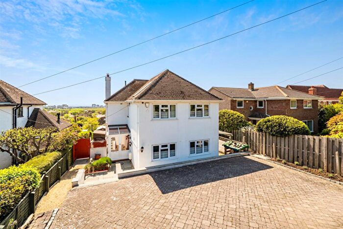 4 Bedroom Detached House For Sale In Burton Road, Bridport, Dorset, DT6