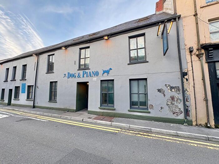 End Of Terrace House For Sale In Water Street, Carmarthen, SA31